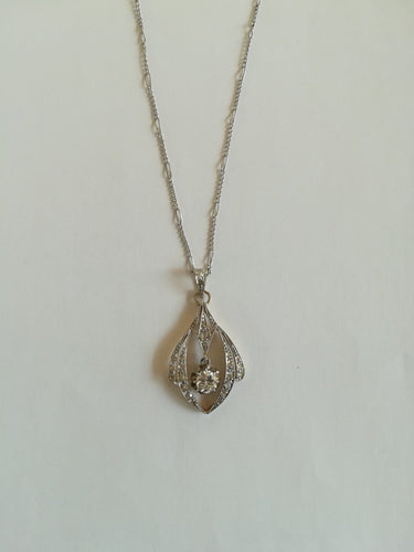 Collier Collier Art déco - Pendentif en or jaune et or blanc 750 et diamants 58 Facettes 01352