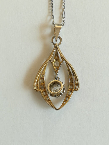 Collier Collier Art déco - Pendentif en or jaune et or blanc 750 et diamants 58 Facettes 01352