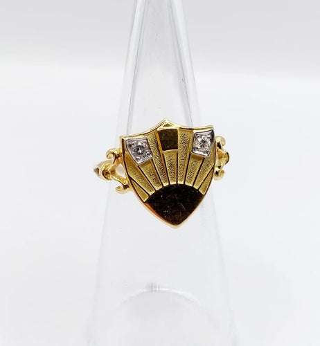 Bague 51 Bague chevalière blason vintage en or 18k et platine, diamants 58 Facettes A06817