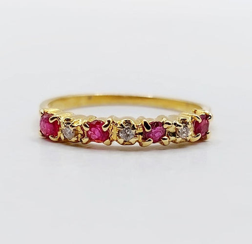 Bague 50 Demi-alliance vintage - Bague en or jaune 18k, rubis et diamants 58 Facettes A06820