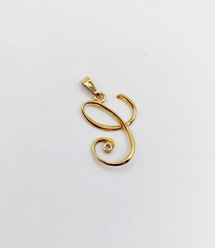 Pendentif Pendentif lettre C vintage en or jaune 18k et diamant 58 Facettes A06826