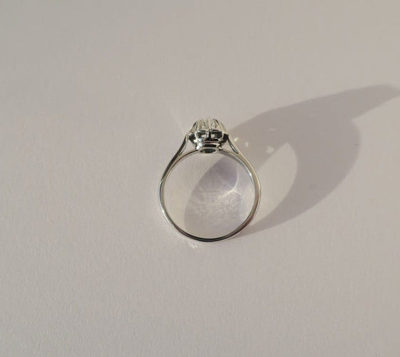 Bague 53 Bague solitaire diamant taille brillant en or blanc 18 ct et platine 58 Facettes Bague
