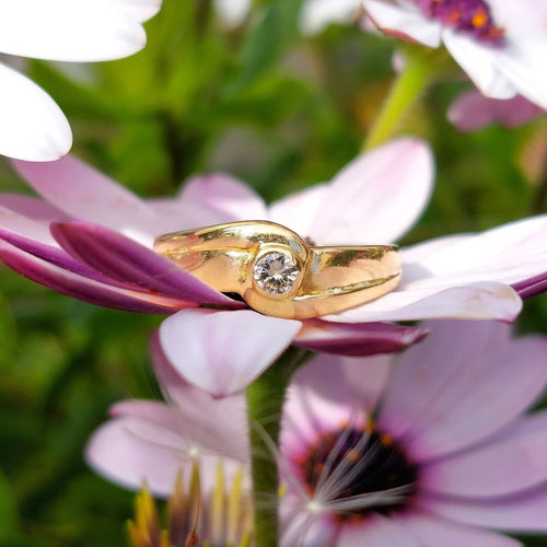 Bague 52 Bague tourbillon en or jaune 18k avec diamant 58 Facettes 248