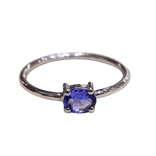 Bague 50 Bague en or blanc 18k et tanzanite ovale fantaisie 0,35 ct 58 Facettes TA250