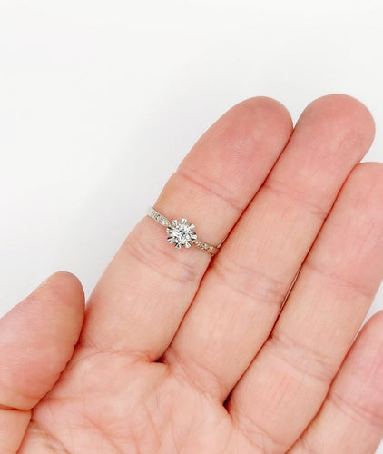 Bague 56 Bague solitaire Art déco en or blanc 18k et platine, diamants 58 Facettes A06837