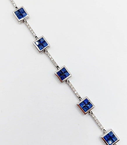 Bracelet Bracelet vintage style Art déco en or blanc 18k, saphirs synthétiques et diamants 58 Facettes A06838