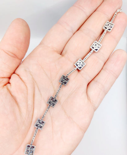 Bracelet Bracelet vintage style Art déco en or blanc 18k, saphirs synthétiques et diamants 58 Facettes A06838