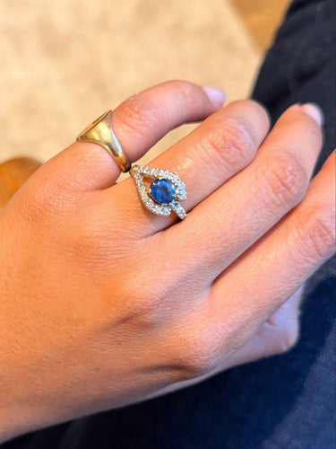 Bague 53 Bague goutte en or jaune 18 carats, saphir et diamants 58 Facettes goutte