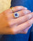 Bague 52 Bague Art déco en platine et or blanc 18 carats, saphir Ceylan et diamants 58 Facettes zz