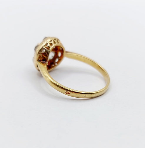 Bague 55.5 Bague marguerite antique en or 18k et diamants taille ancienne (circa 1900) 58 Facettes A06842