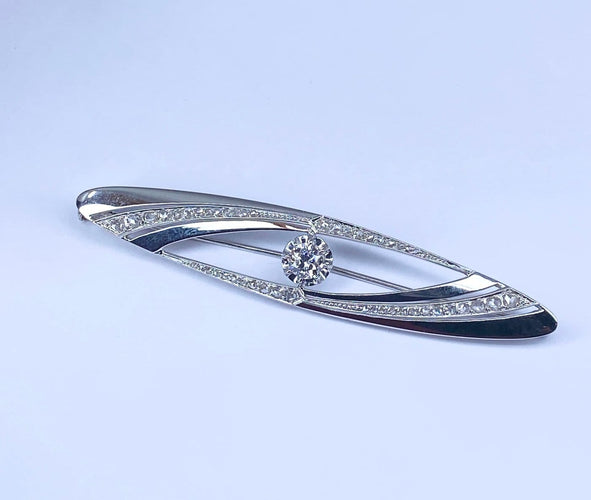 Broche Broche en or blanc 18 carats et platine sertie de diamants 58 Facettes AB685