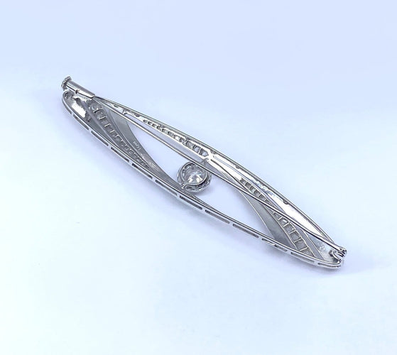 Broche Broche en or blanc 18 carats et platine sertie de diamants 58 Facettes AB685