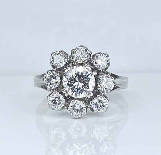 Bague 49 Bague marguerite en or blanc 18 carats et platine avec diamants 58 Facettes AB686