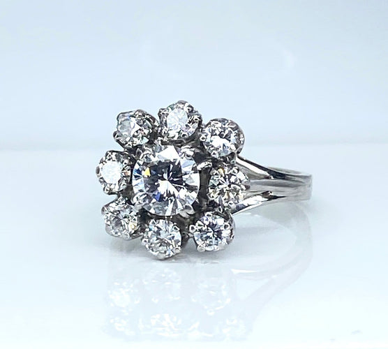 Bague 49 Bague marguerite en or blanc 18 carats et platine avec diamants 58 Facettes AB686