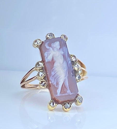 Bague 48 Bague camée antique en or 18 carats rose et diamants 58 Facettes AB688