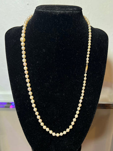 Collier Collier - 91 perles de culture avec fermoir en or jaune 18k 58 Facettes 890