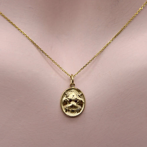Cute-As-A-Button - Pendentif tête de lion en or 14K et rubis 58 Facettes