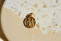 Pendentif scorpion rond en or jaune 18 carats 58 Facettes 3924