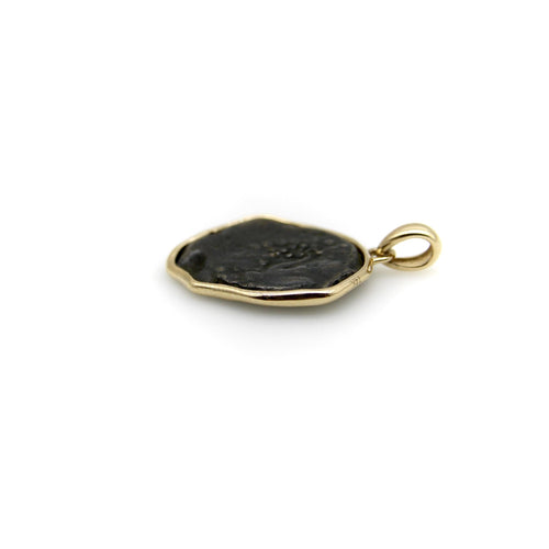 Pendentif Pendentif pièce antique « widow’s mite » en or 14K 58 Facettes A2007E