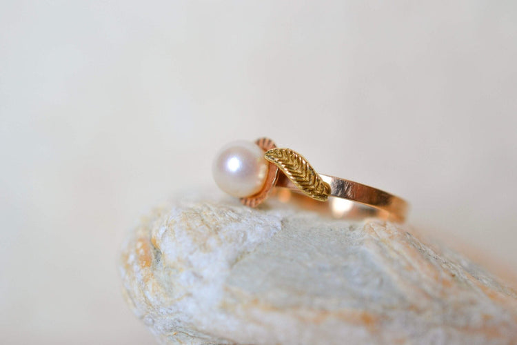 Bague perle de culture Akoya en or jaune 18K 58 Facettes 3880