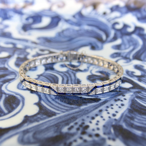 Art déco - Bracelet ligne zigzag en platine, diamants et saphirs 58 Facettes A2007H