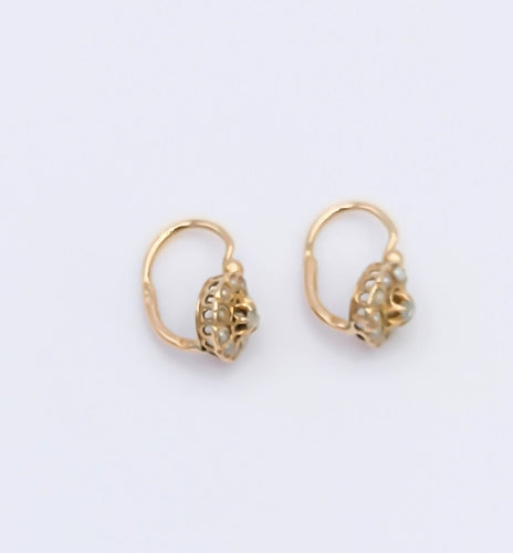 Boucles d'oreilles Boucles d'oreilles dormeuses anciennes en or rose 18K, perles et diamants 58 Facettes LH/151