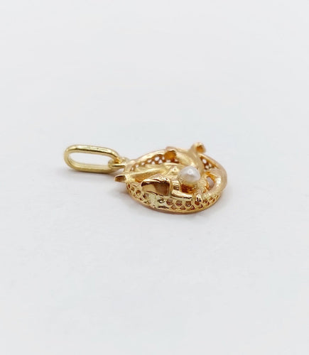 Pendentif Pendentif antique chimère ou griffon ailé en or rose 18k avec perle 58 Facettes A06776