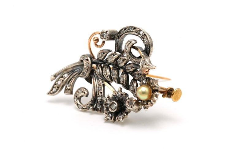 Broche Broche Art nouveau en or jaune 18 carats et argent, diamants taille rose et perle 58 Facettes 22961