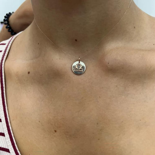Pendentif DODO - Pendentif charm Balance en or rose 9K et argent 58 Facettes UKA000032SO
