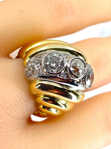 Bague 56 Bague godronnée en or jaune 18 carats et platine avec diamants 58 Facettes AB690