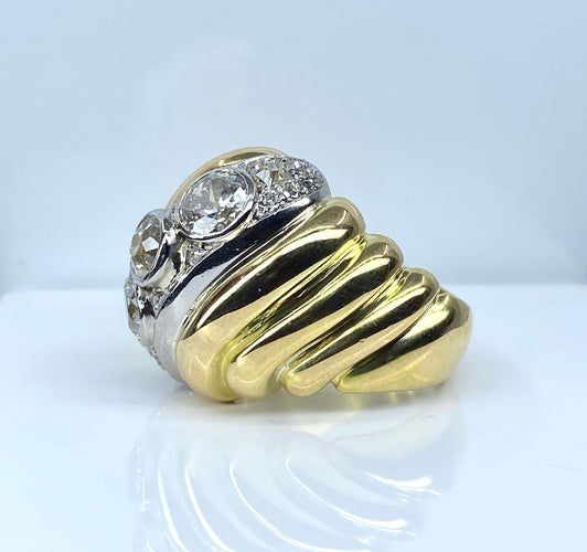 Bague 56 Bague godronnée en or jaune 18 carats et platine avec diamants 58 Facettes AB690
