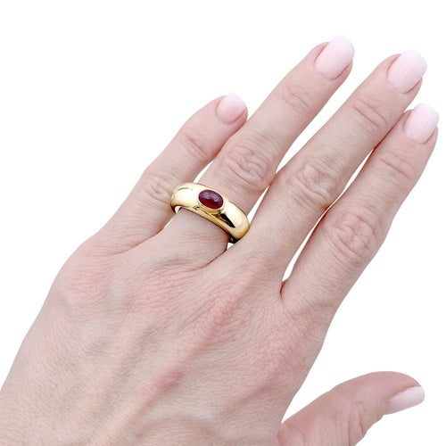 Bague 50 Bague Chaumet, "Anneau" or jaune et rubis. 58 Facettes 35431