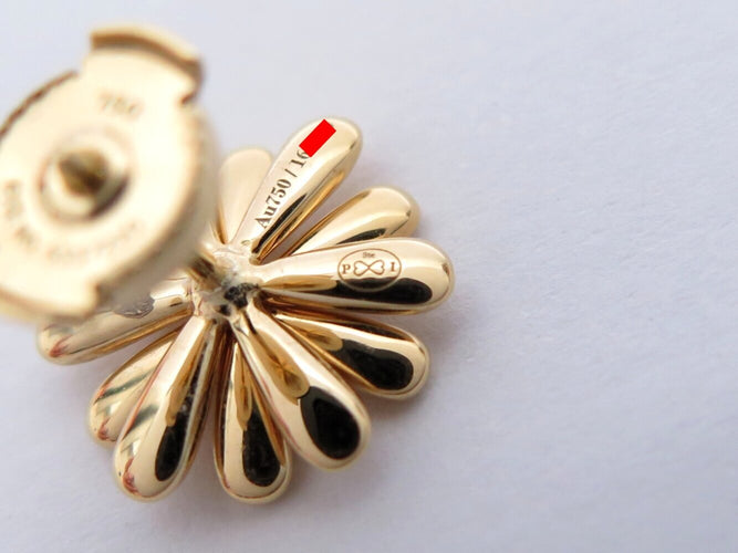 Boucles d'oreilles Poiray Flower PM - Boucles d'oreilles en or jaune 18k et diamants 0,27 ct 58 Facettes 273806