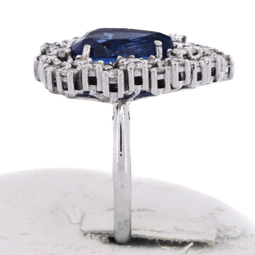 Bague 54 Bague en or blanc 18 kt avec saphir poire et diamants 58 Facettes AN P8 (05229)