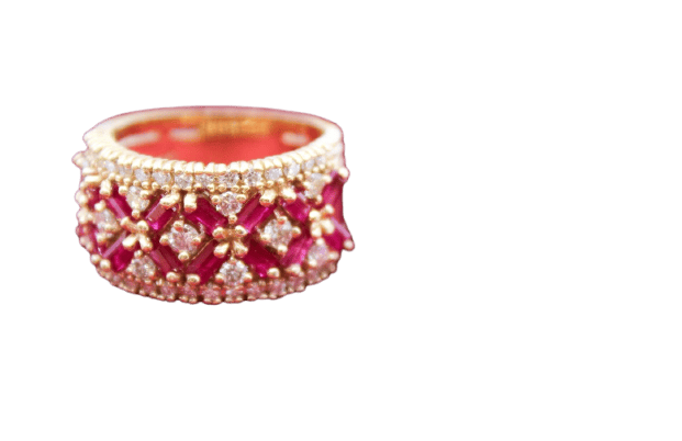 Bague 56 Bague large rubis et diamants en or jaune 58 Facettes 250630