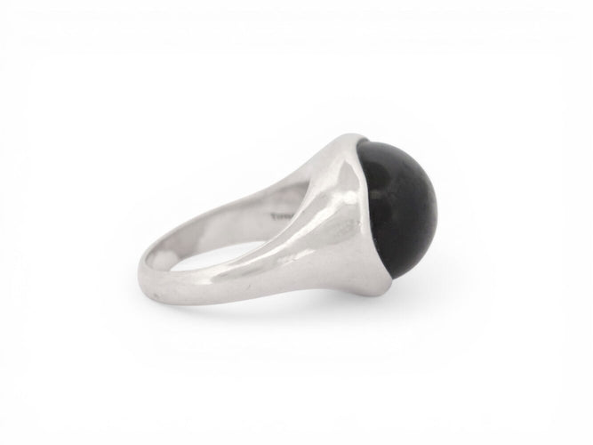 Bague 55 Tiffany & Co Elsa Peretti - Bague cabochon en argent 925 et jade noir 58 Facettes 273865