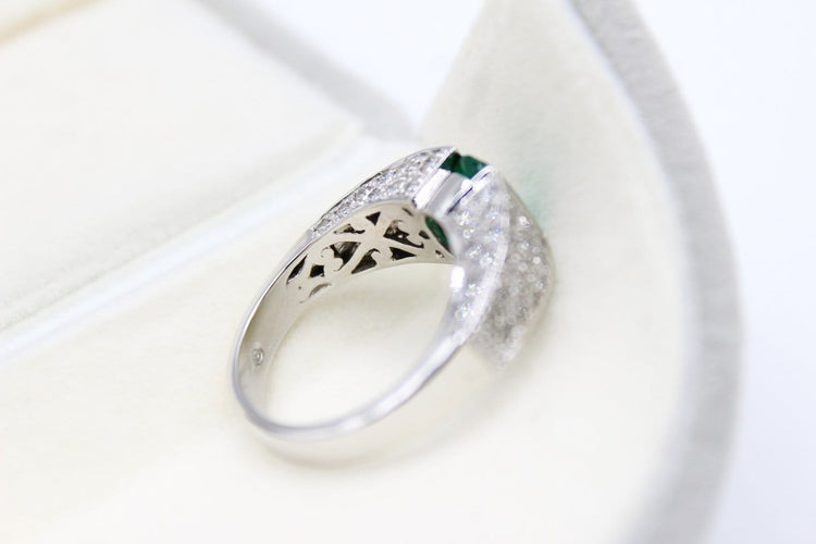 Bague 56 Bague jonc émeraude en or blanc 750 pavée de diamants 58 Facettes 250409