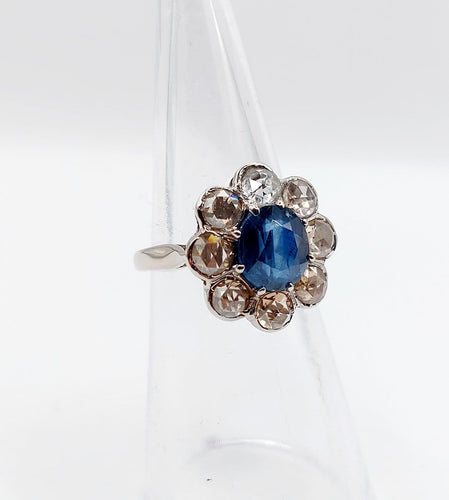 Bague 48 Bague marguerite antique en or blanc 18k et platine, saphir et diamants 58 Facettes A06876