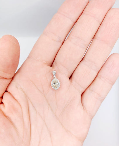 Pendentif Pendentif vintage en or blanc 18k avec diamants, marquise 0,48 ct 58 Facettes A06888