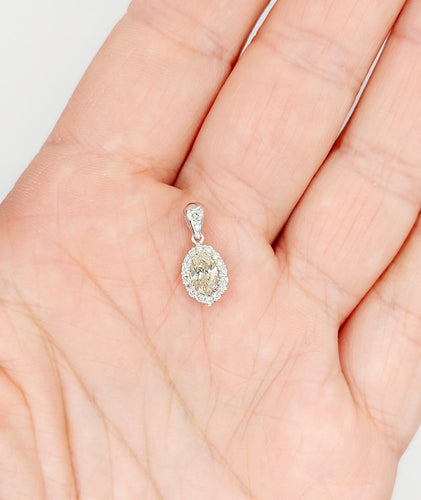 Pendentif Pendentif vintage en or blanc 18k avec diamants, marquise 0,48 ct 58 Facettes A06888