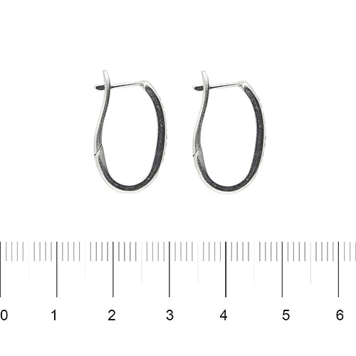 Boucles d'oreilles Boucles d'oreilles créoles ovales en or blanc 18 ct avec diamants 58 Facettes 37200
