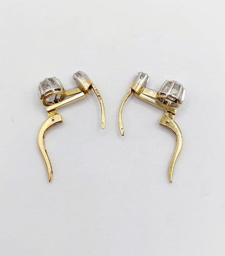 Boucles d'oreilles Dormeuses antiques - Boucles d'oreilles en or 18k, platine et diamants 58 Facettes A06906
