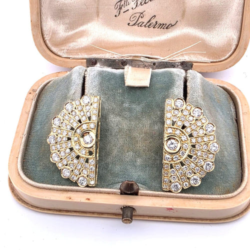 Boucles d'oreilles Boucles d’oreilles années 40 en or jaune 18 kt et diamants 58 Facettes 2021 M