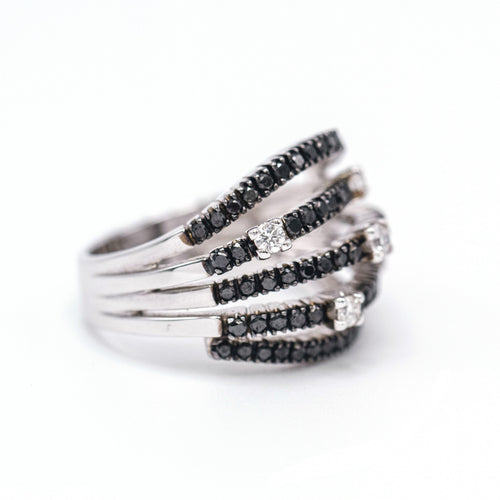 Bague BLACK&WHITE - Bague en or blanc 18 K et diamants 58 Facettes UKA000140CS