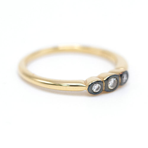 Bague Bague trio - Bague en or jaune 18 K et diamants 58 Facettes UKA000152CS