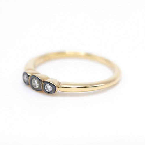 Bague Bague trio - Bague en or jaune 18 K et diamants 58 Facettes UKA000152CS