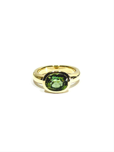 Bague 52 Bague en or jaune 18 carats ornée d’un péridot 58 Facettes 1735045