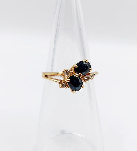 Bague 49 Bague vintage en or jaune 18k, saphirs et diamants 58 Facettes A06918