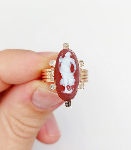 Bague 54.5 Bague marquise antique camée sur agate et diamants en or rose 14k 58 Facettes A06919