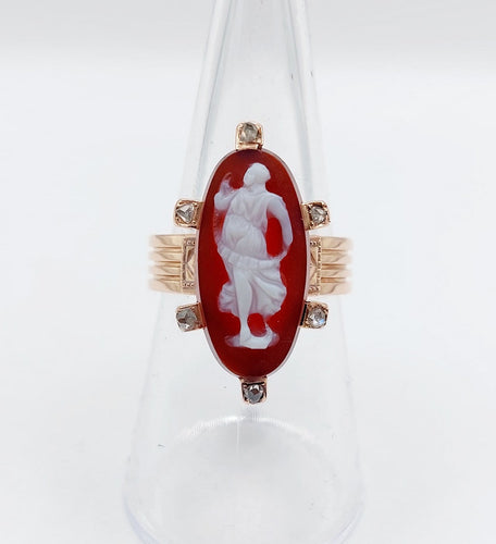 Bague 54.5 Bague marquise antique camée sur agate et diamants en or rose 14k 58 Facettes A06919
